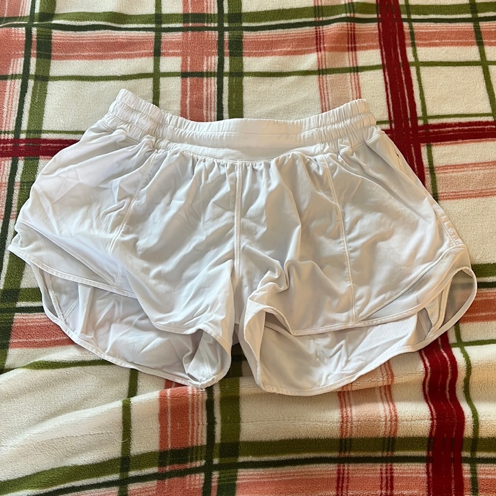 white lululemon hotty hots size 8 tall